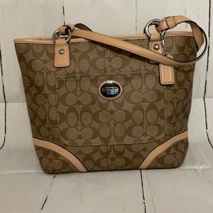 Coach shoulder bag